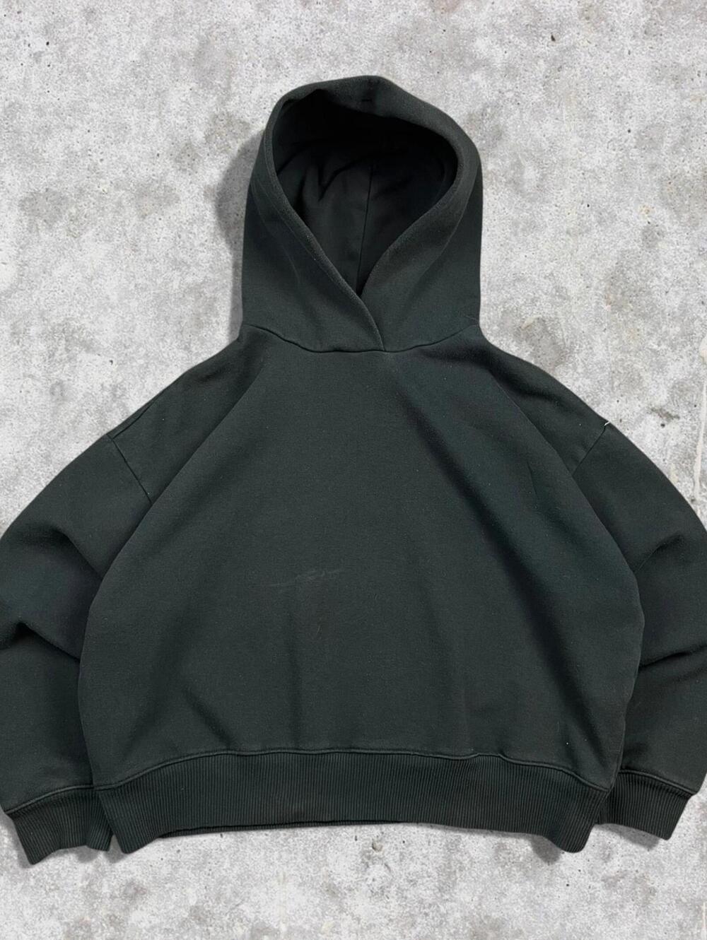 Essential Cropped Fit Blank Black Hoodie